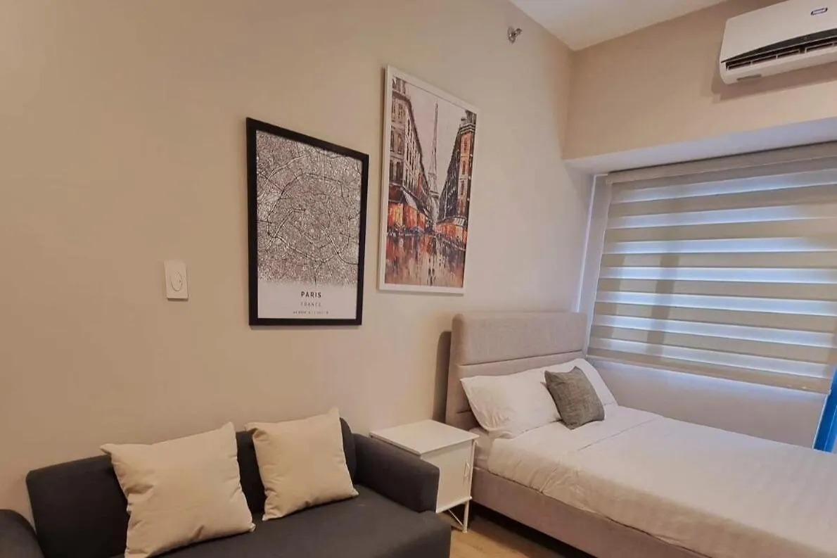 Cosmopolitan Comfort Makati 1 Bedroom Wonder 300Mb 2428 Internet Manila Apartment