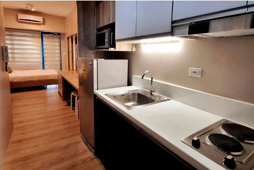 Cosmopolitan Comfort Makati 1 Bedroom Wonder 300Mb 2428 Internet Manila Philippines