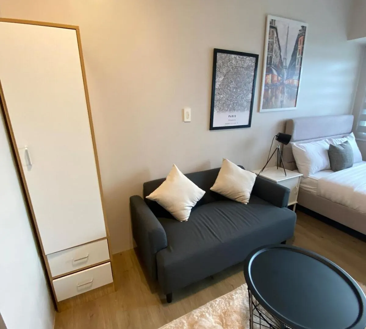 Cosmopolitan Comfort Makati 1 Bedroom Wonder 300Mb 2428 Internet Μανίλα